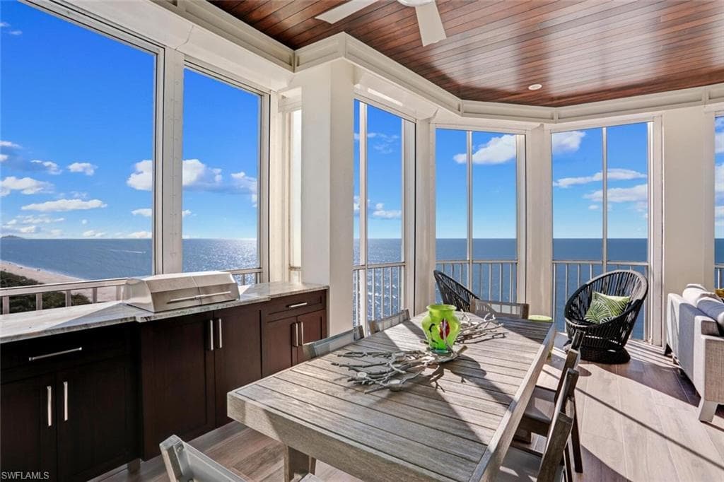 255 Barefoot Beach BLVD 4-1