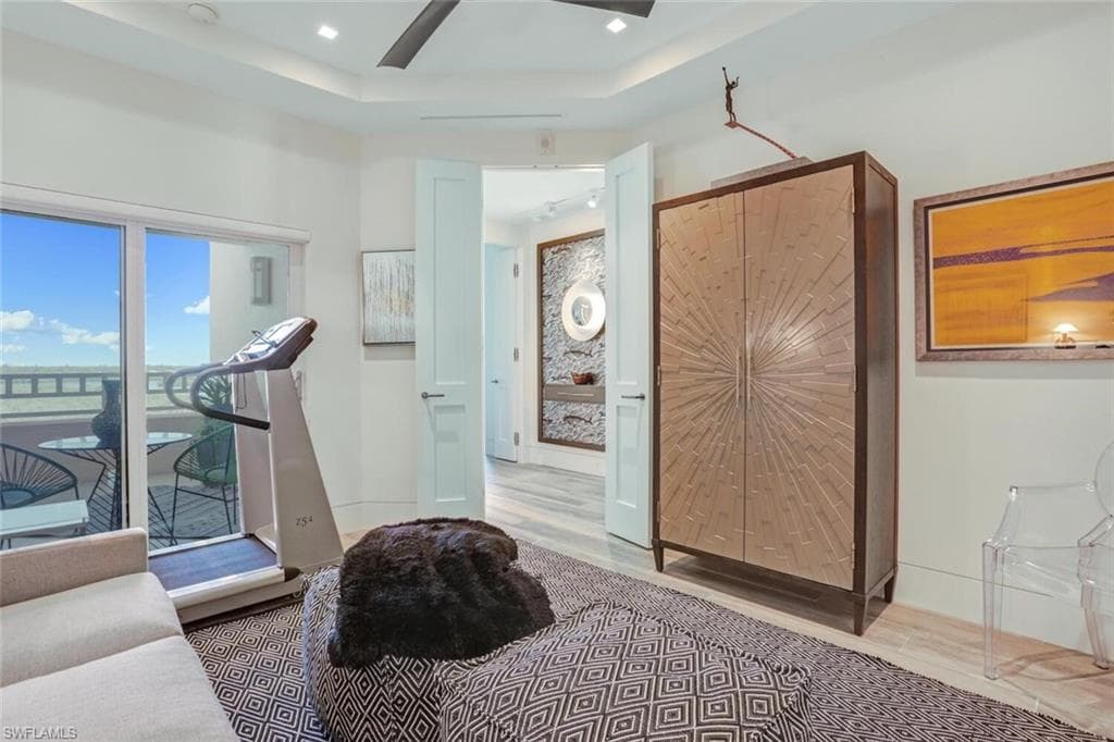 255 Barefoot Beach BLVD 4-33