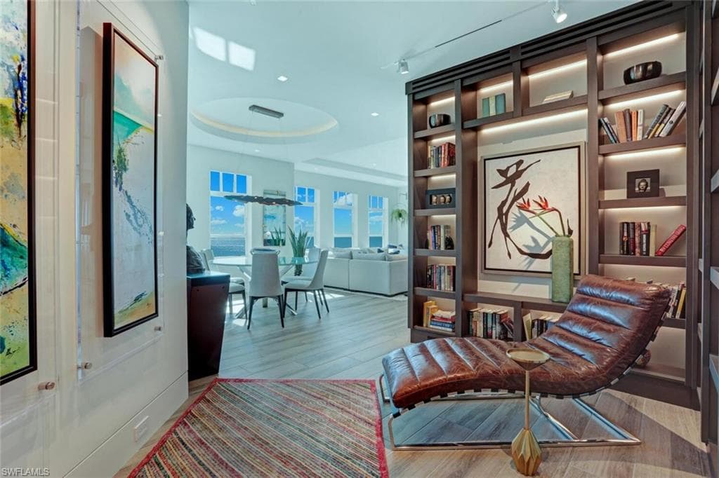 255 Barefoot Beach BLVD 4-14