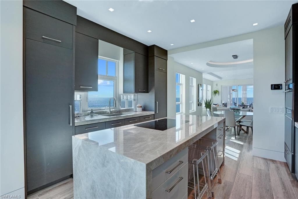 255 Barefoot Beach BLVD 4-21