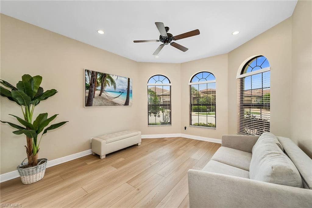 23255 Sanabria LOOP-23