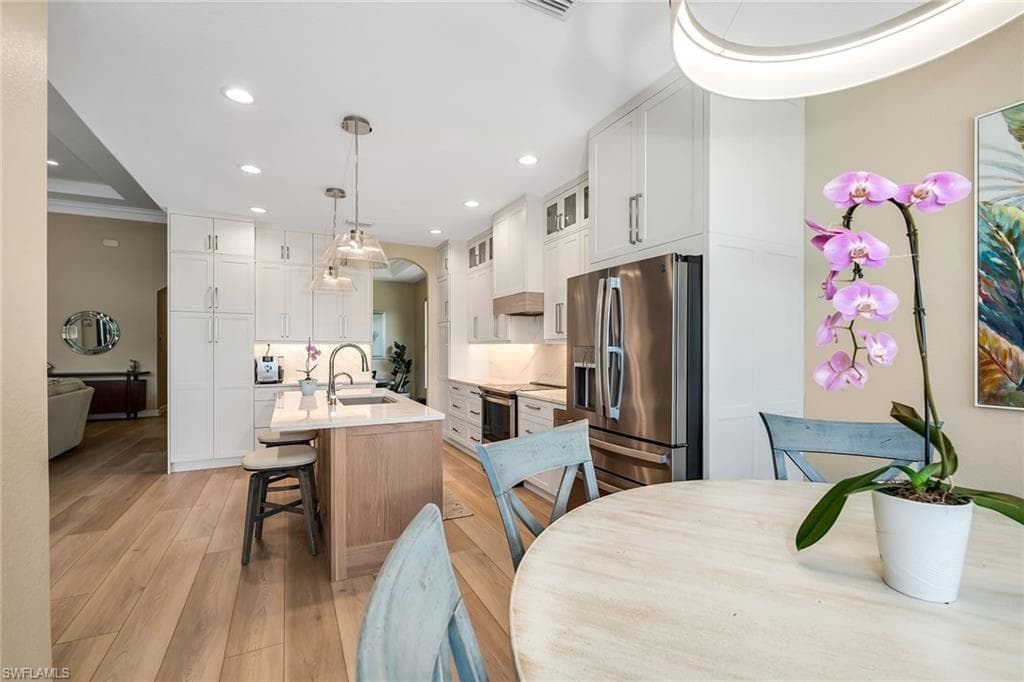 23255 Sanabria LOOP-13