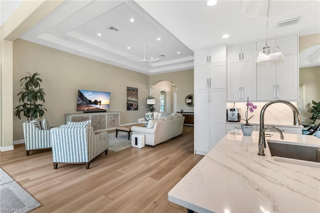 23255 Sanabria LOOP-9