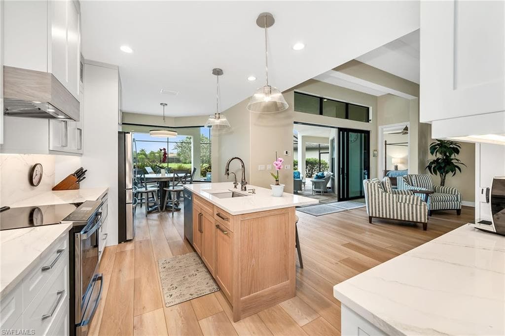 23255 Sanabria LOOP-10
