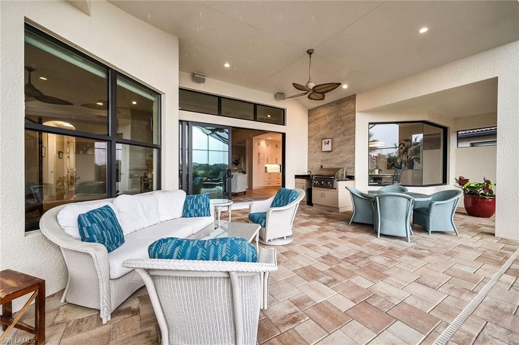 23255 Sanabria LOOP-35