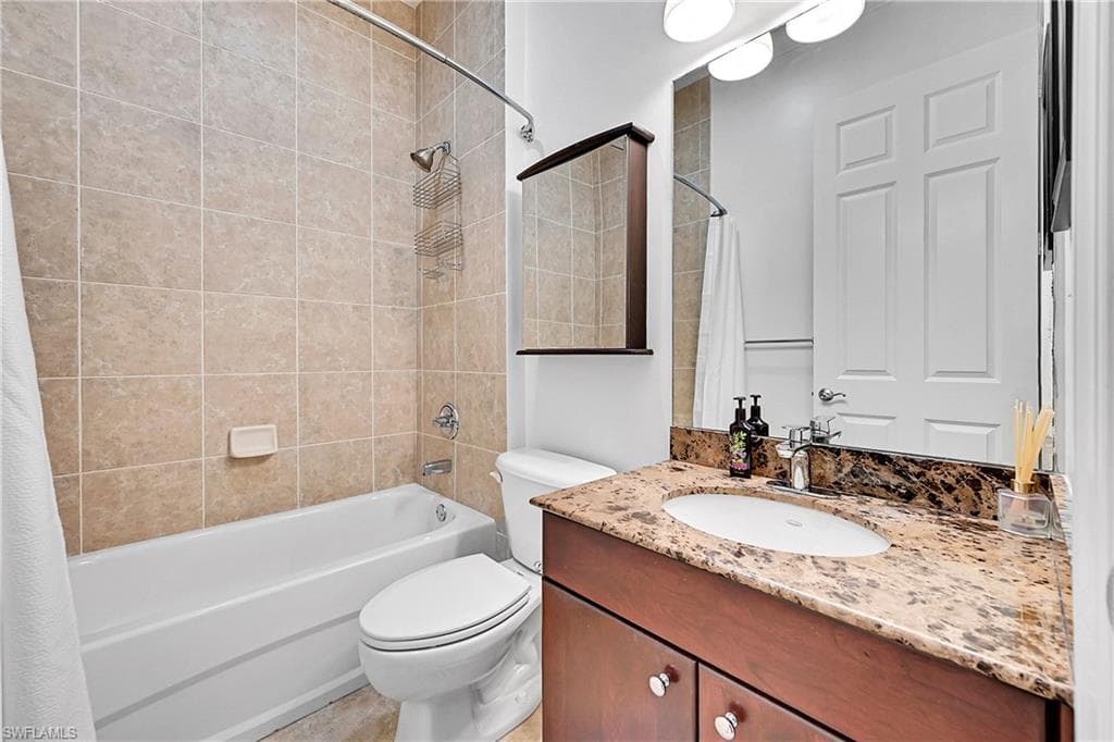 2797 1st ST 2202-27