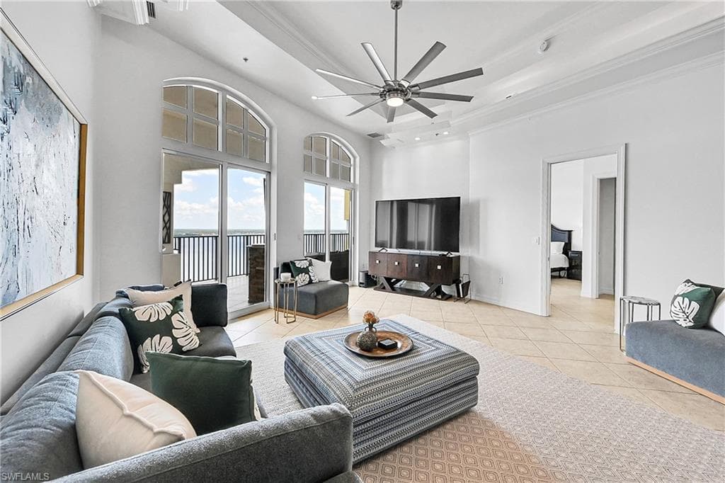 2797 1st ST 2202-33