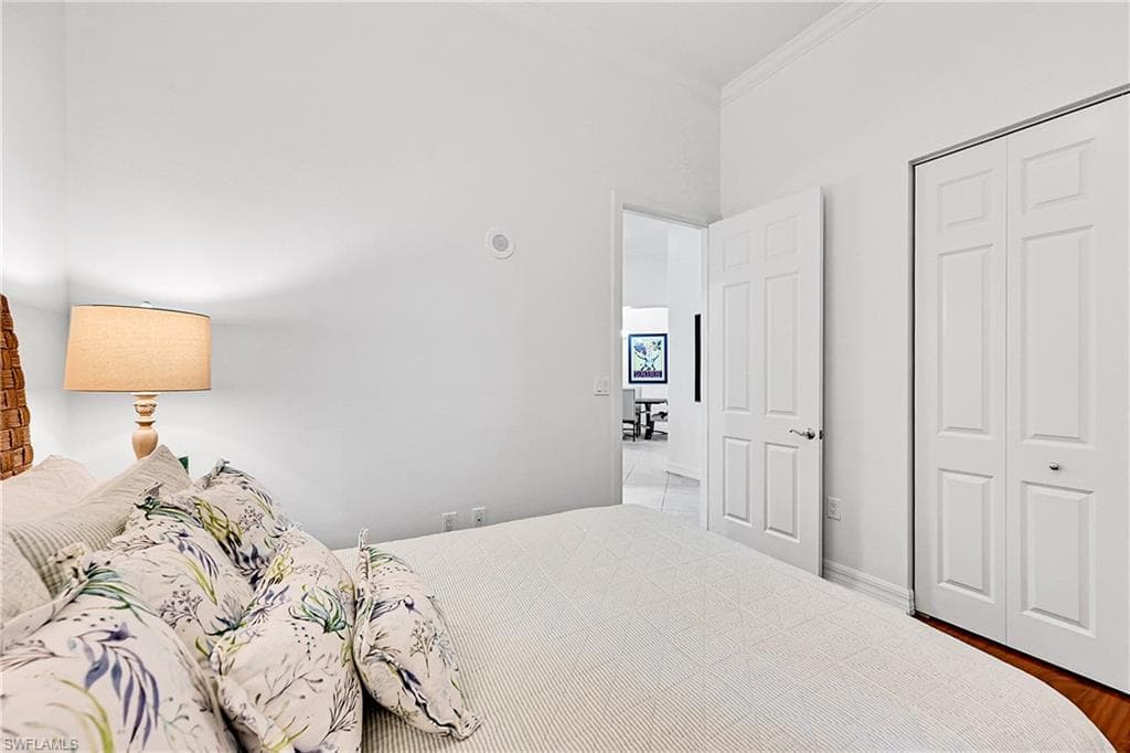 2797 1st ST 2202-25