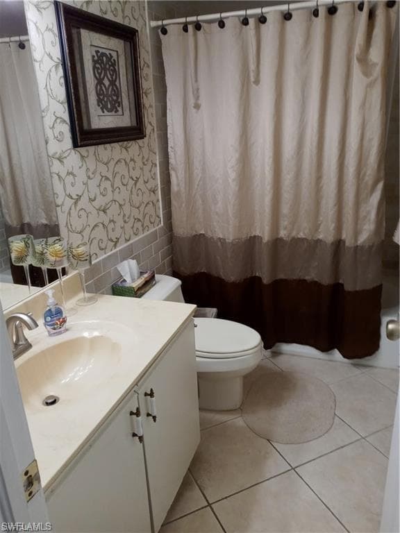 3001 Sandpiper Bay CIR B106-8