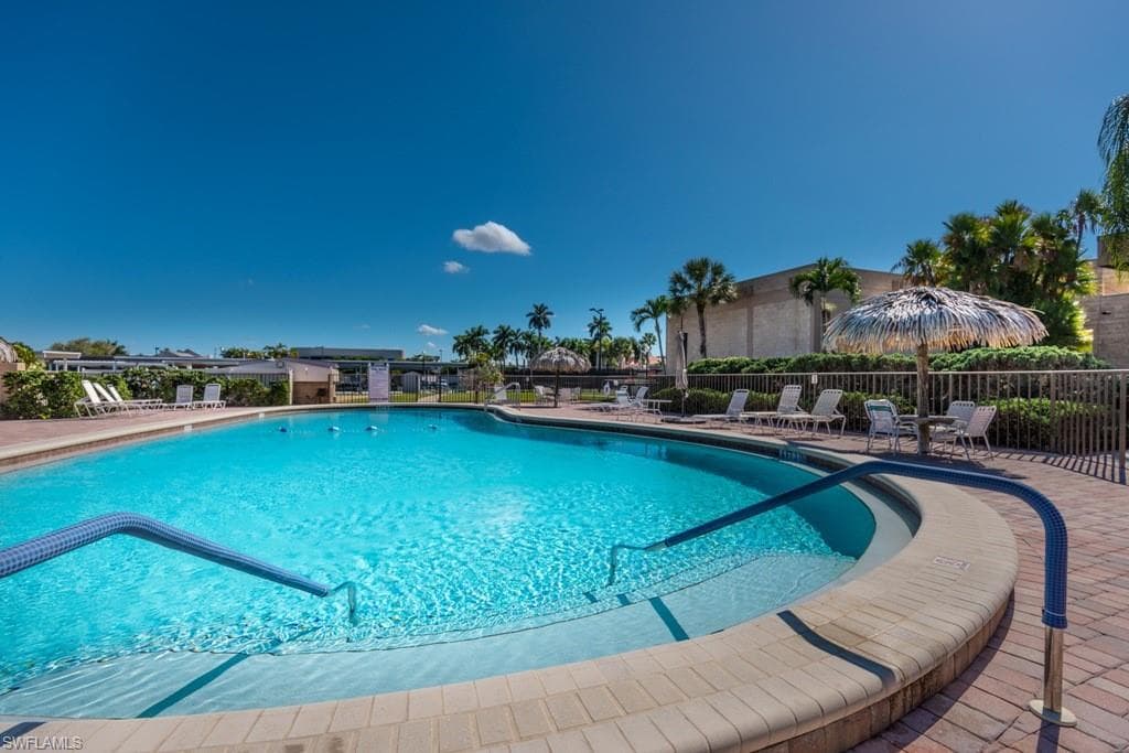 7430 Lake Breeze DR 403-17