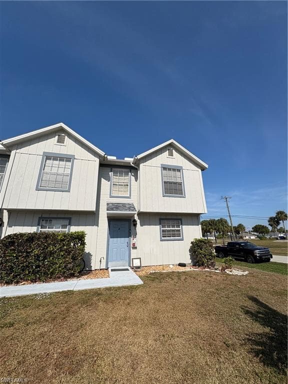 1005 SW 48th TER 8-2