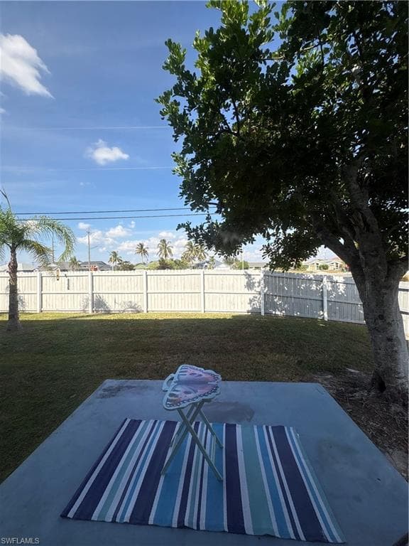 1005 SW 48th TER 8-32