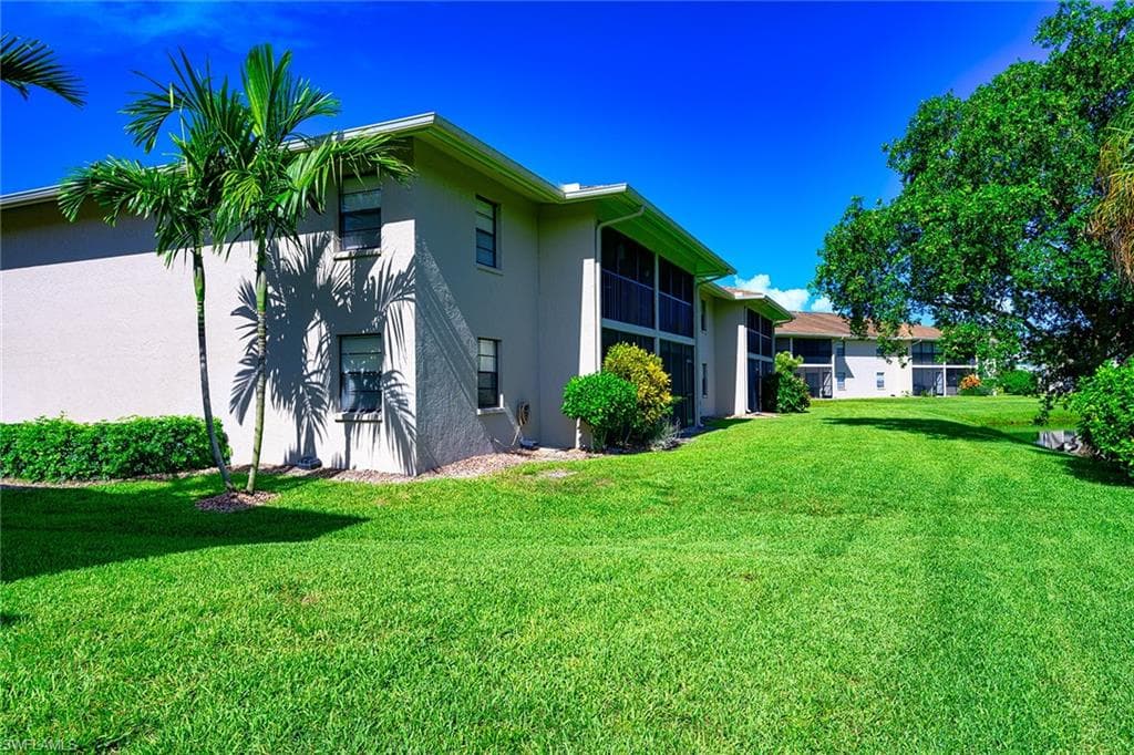 135 Cypress WAY E C-5