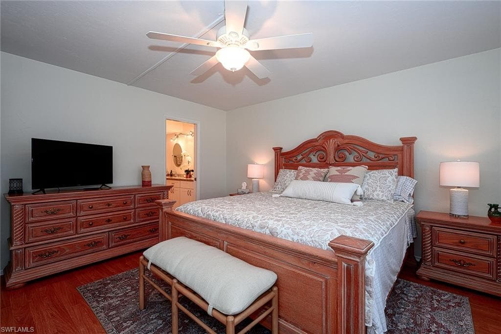 135 Cypress WAY E C-20
