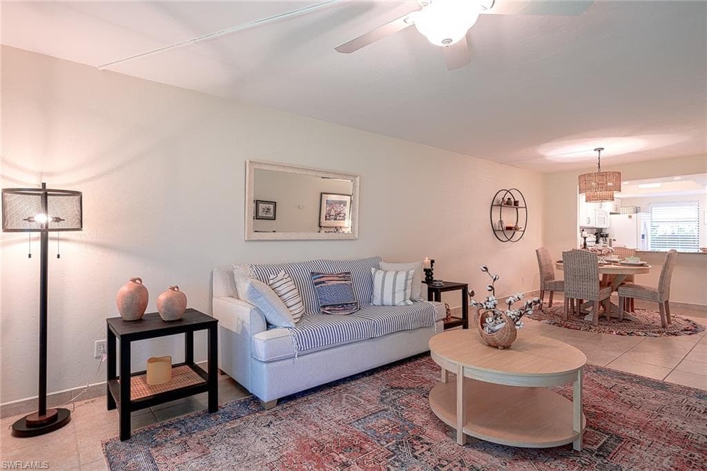 135 Cypress WAY E C-18