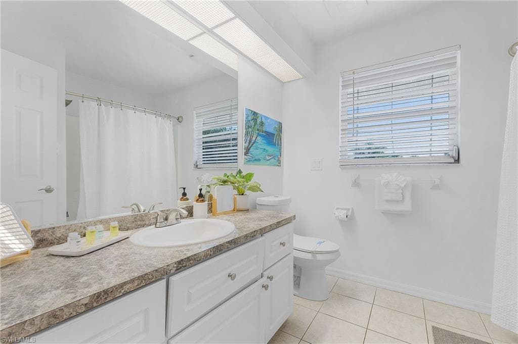 7380 Barrancas AVE-27