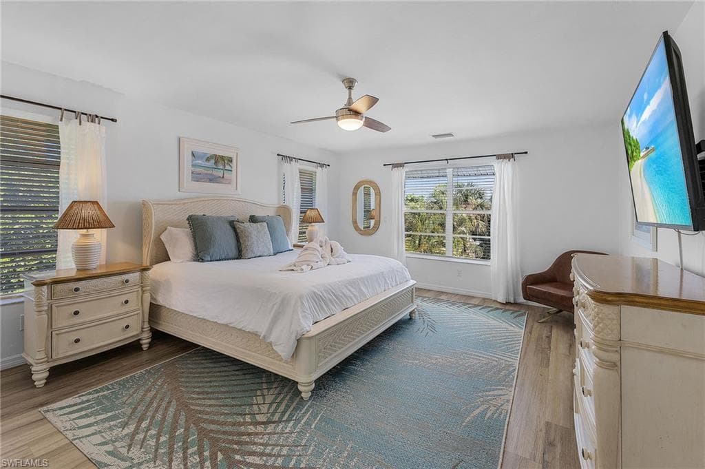 7380 Barrancas AVE-31