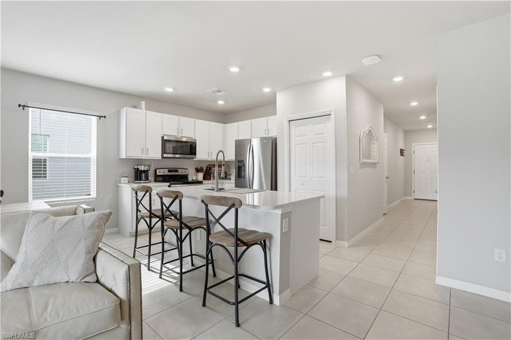 15054 Wildflower CIR-4