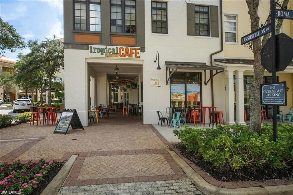 5835 DOUBLE EAGLE CIR 4726-26