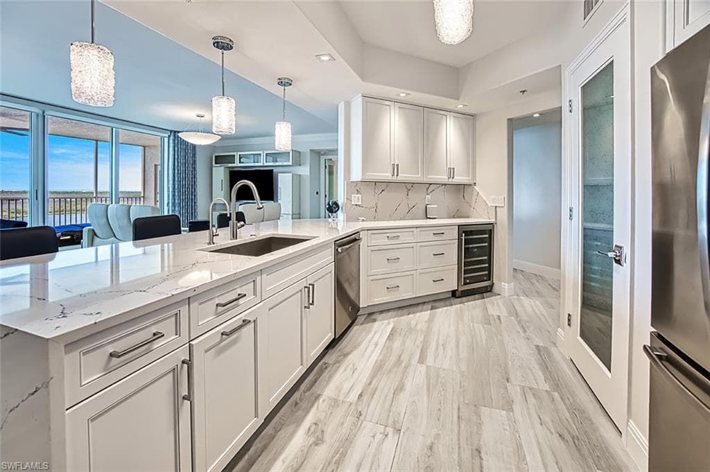 12601 Mastique Beach BLVD 502-2