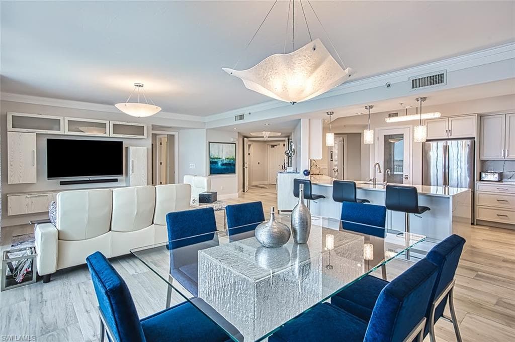 12601 Mastique Beach BLVD 502-13