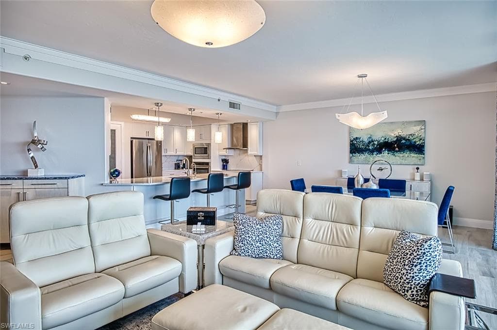 12601 Mastique Beach BLVD 502-16