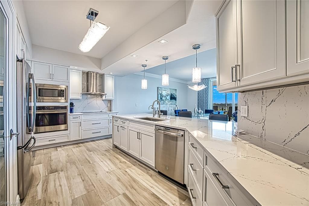 12601 Mastique Beach BLVD 502-11