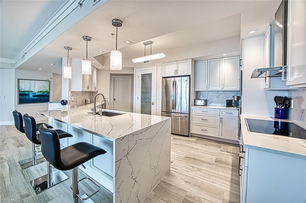 12601 Mastique Beach BLVD 502-8