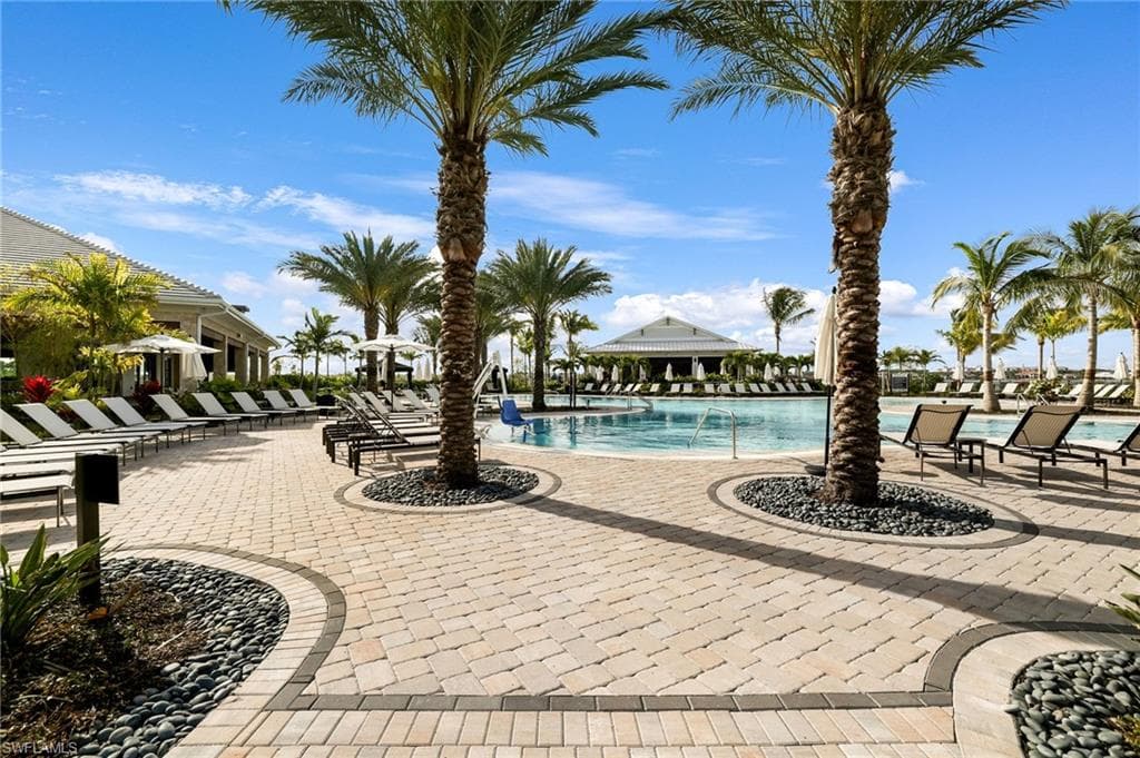 17471 Caravita Lane LN-32