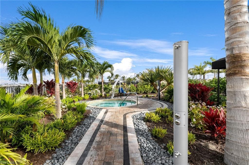 17471 Caravita Lane LN-40