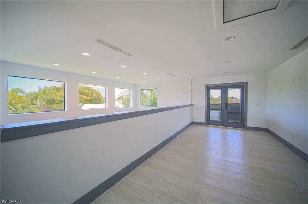 8355 Coral DR-28