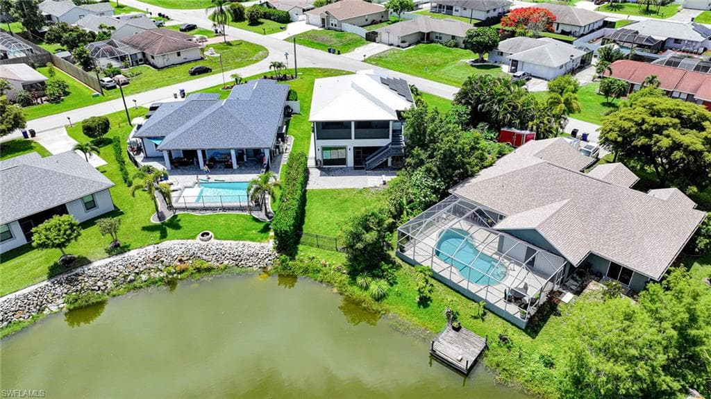 8355 Coral DR-30