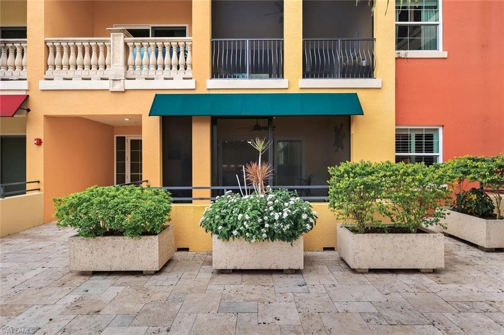 21530 Strada Nuova CIR 205-21