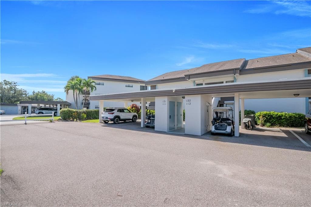 5790 Trailwinds DR 111-2
