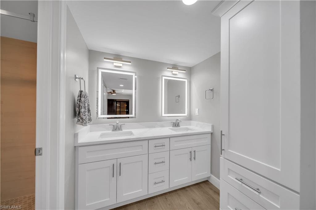 5790 Trailwinds DR 111-22