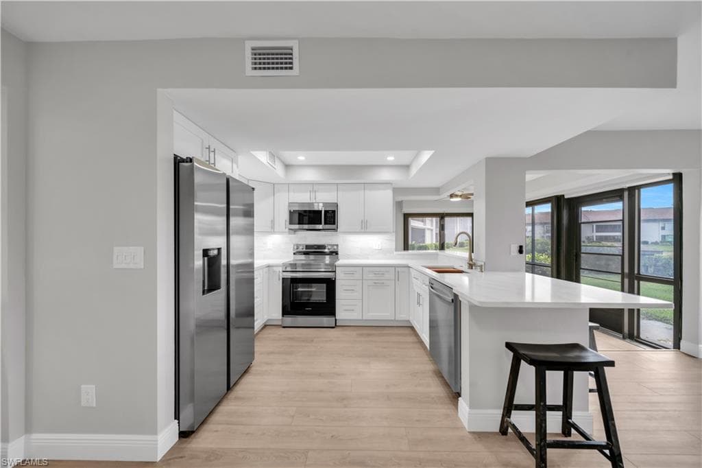 5790 Trailwinds DR 111-34