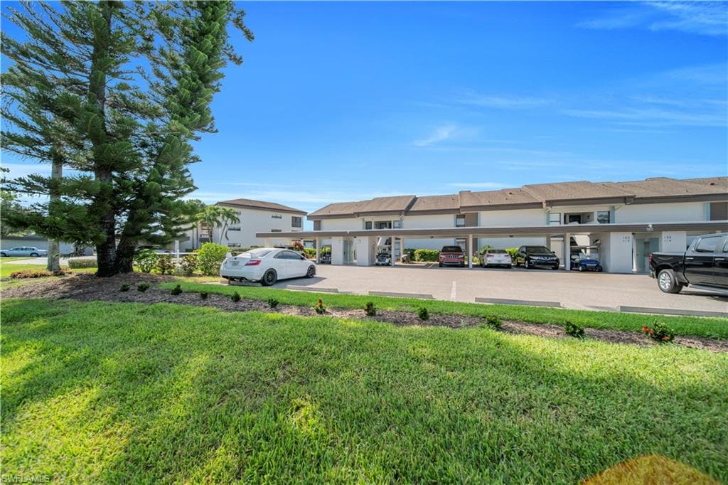 5790 Trailwinds DR 111-10