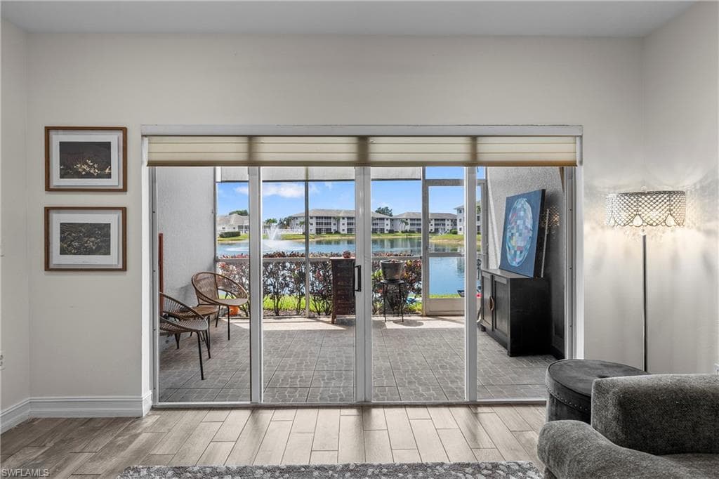 7812 Regal Heron CIR 103-17