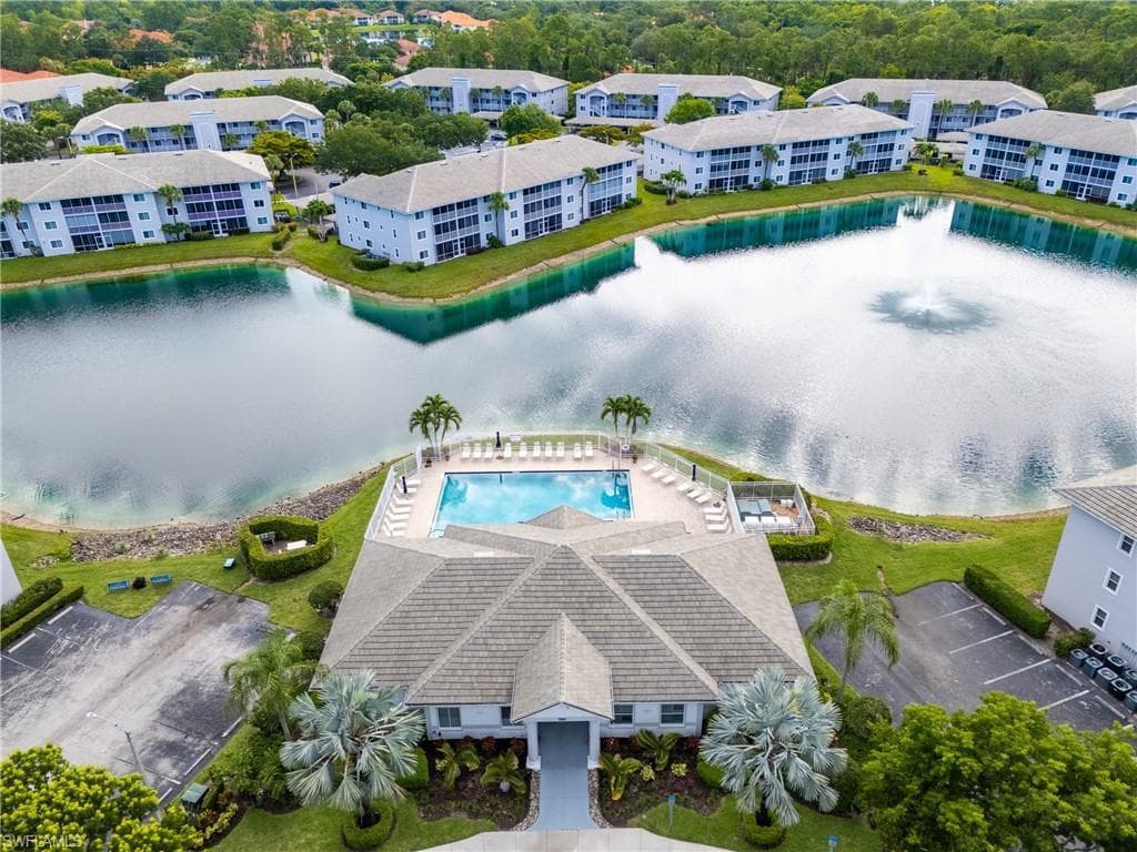 7812 Regal Heron CIR 103-28