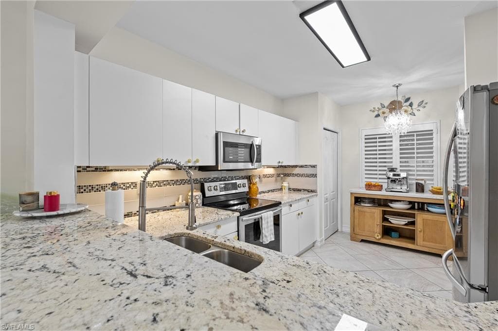 7812 Regal Heron CIR 103-9