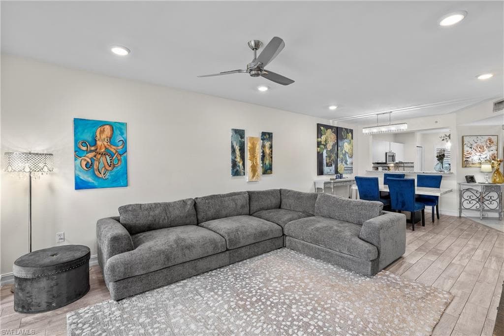7812 Regal Heron CIR 103-15