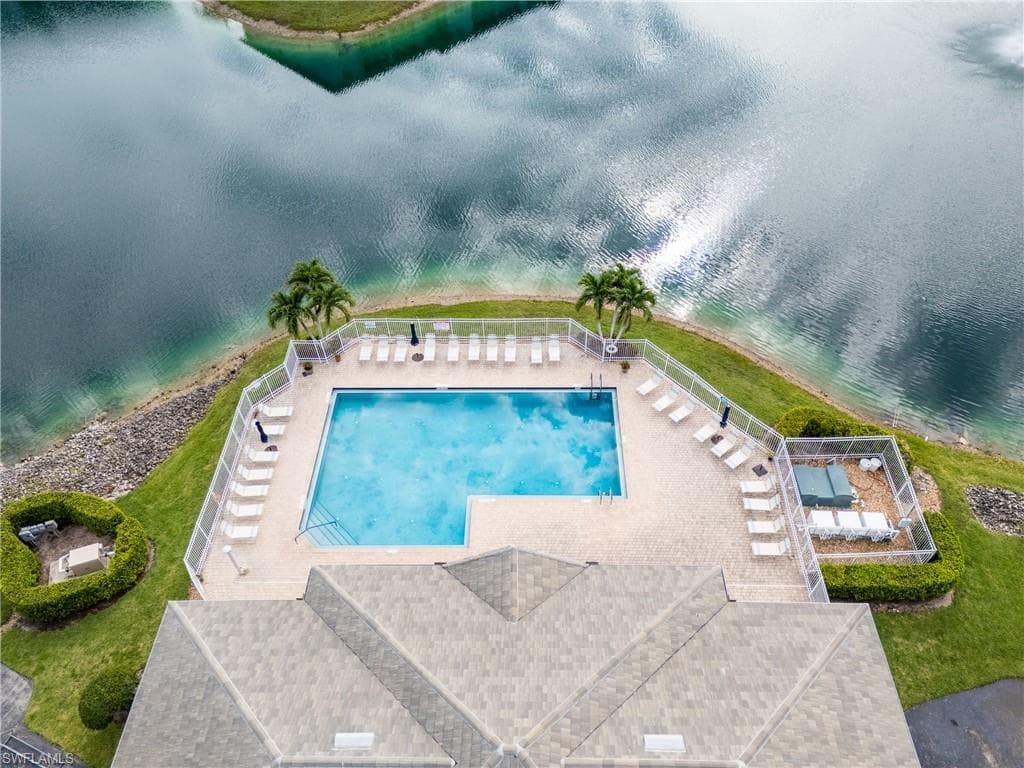 7812 Regal Heron CIR 103-29