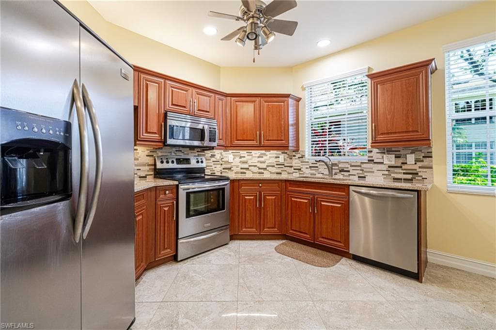 3735 Fieldstone BLVD 903-2