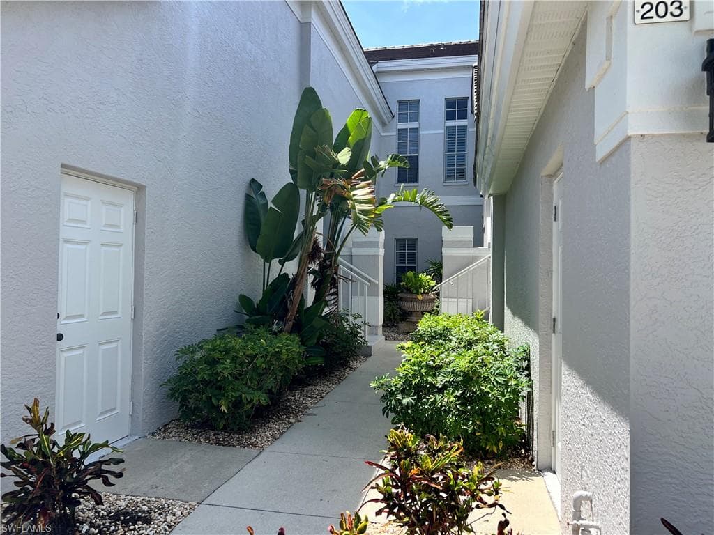 25240 PELICAN CREEK CIR 202-3