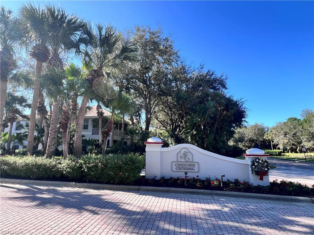 25240 PELICAN CREEK CIR 202-28