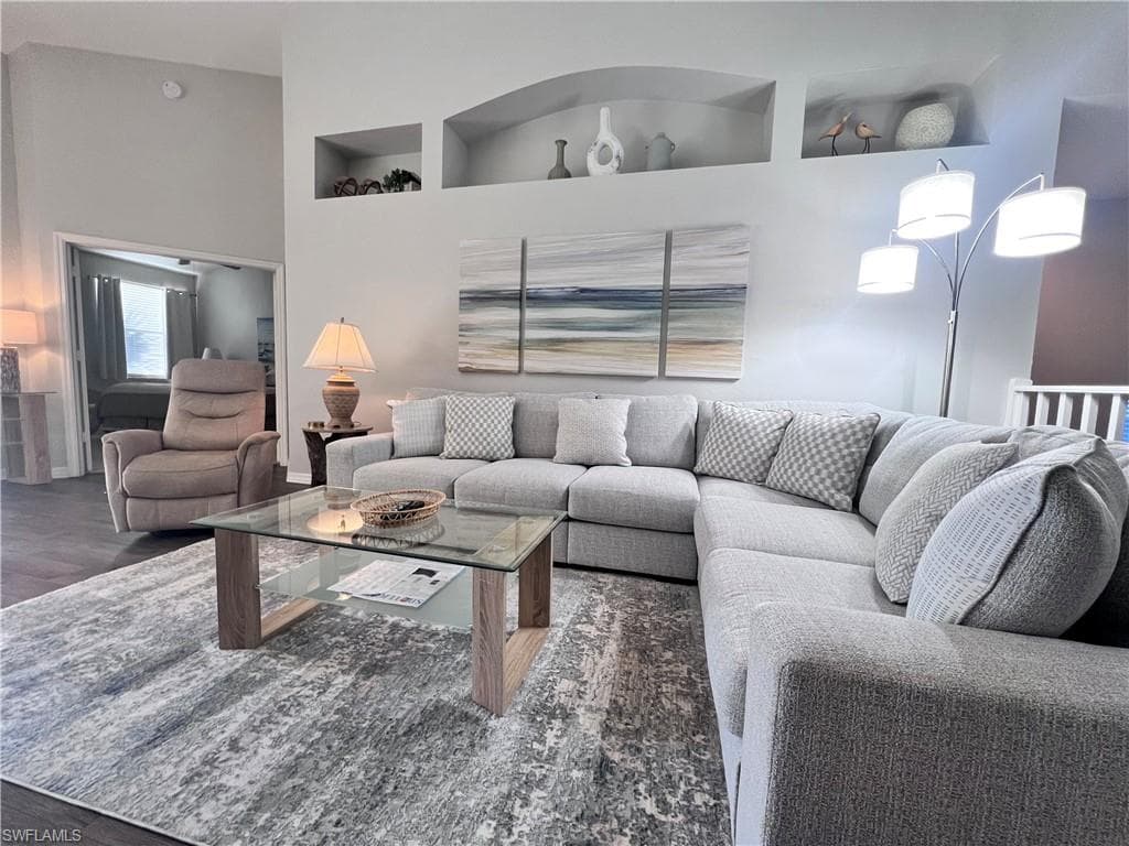 25240 PELICAN CREEK CIR 202-9