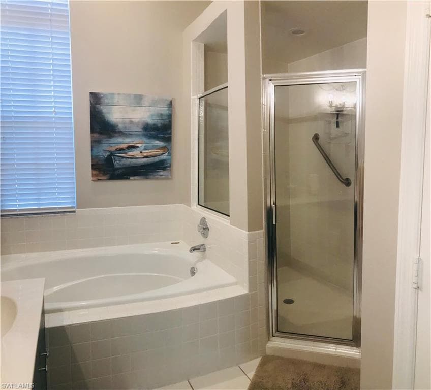 25240 PELICAN CREEK CIR 202-19