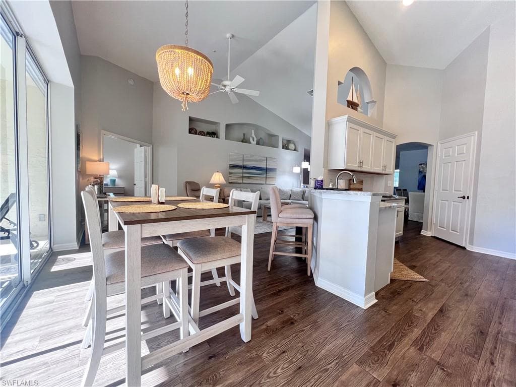 25240 PELICAN CREEK CIR 202-4