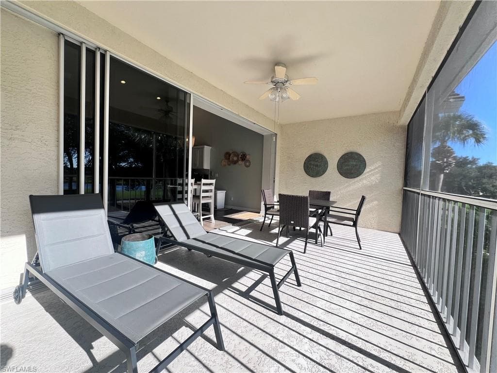 25240 PELICAN CREEK CIR 202-25