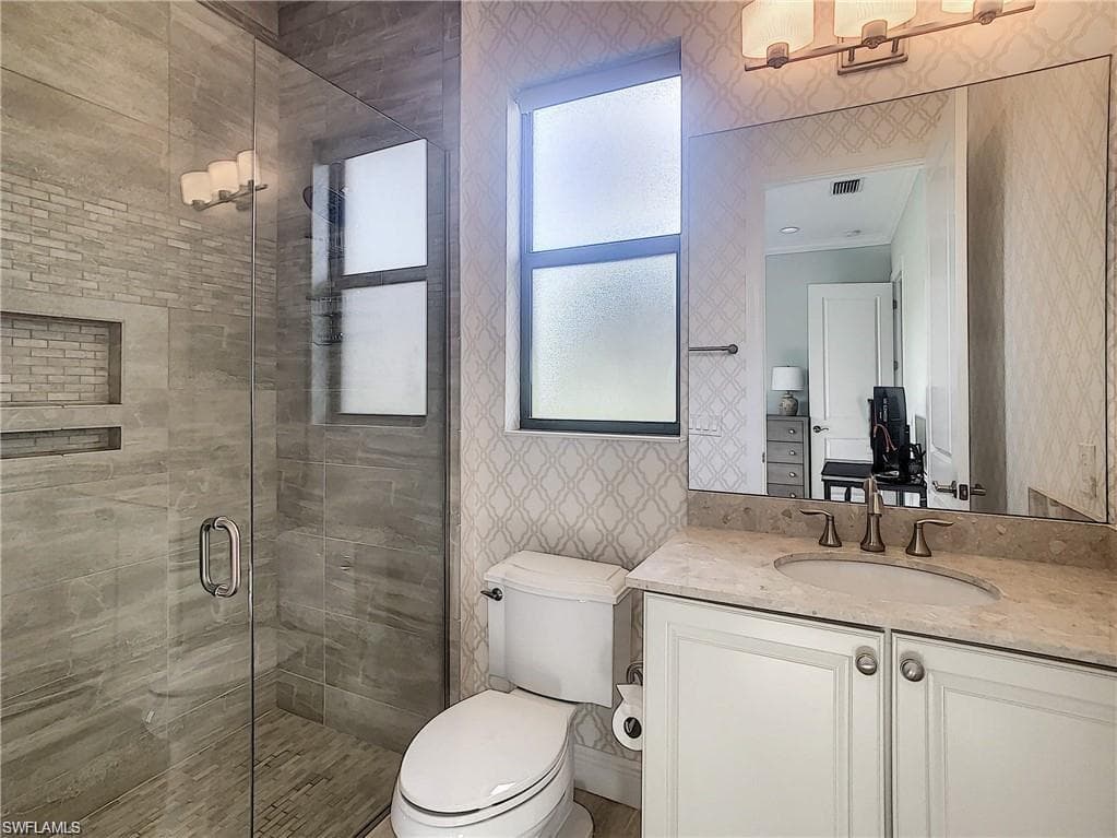 2175 Antigua LN-16